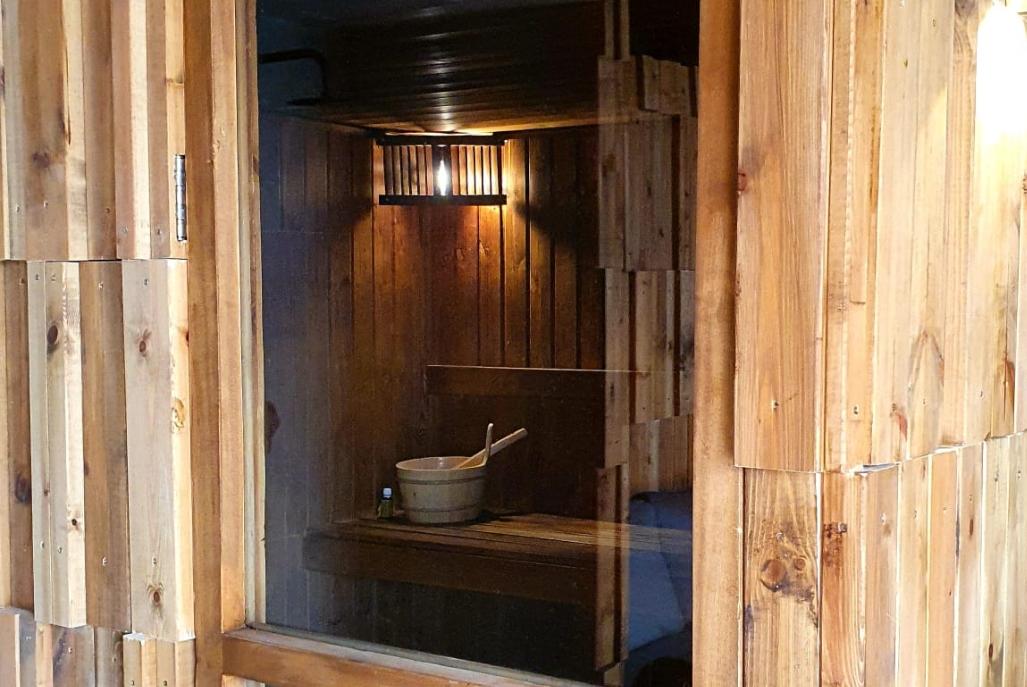 208395 מתחם הספא, וילה עלמיא, וילה  בזנוח וילות - Vila