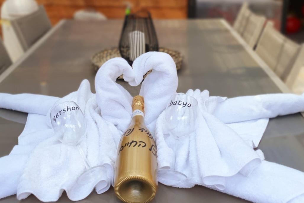 208398 מתחם הספא, וילה עלמיא, וילה  בזנוח וילות - Vila