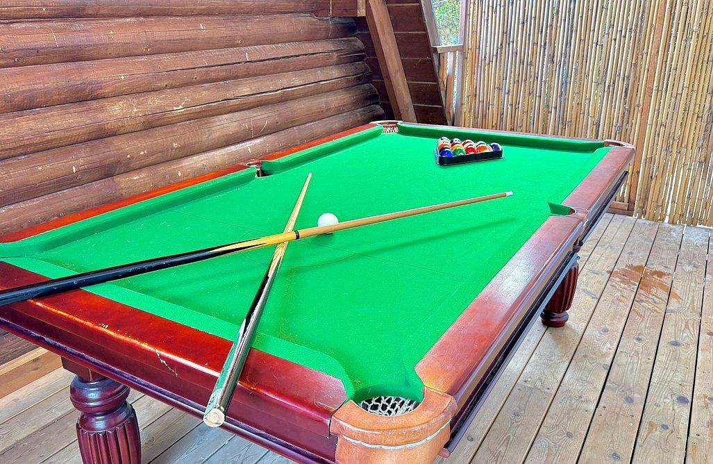 208403 חצר ונוף, וילת בית העץ במגדל, וילה  במגדל וילות - Vila