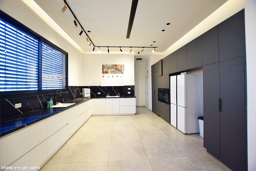 208424 גלרית פנים, וילה יפה נוף, וילה  ביבנאל וילות - Vila