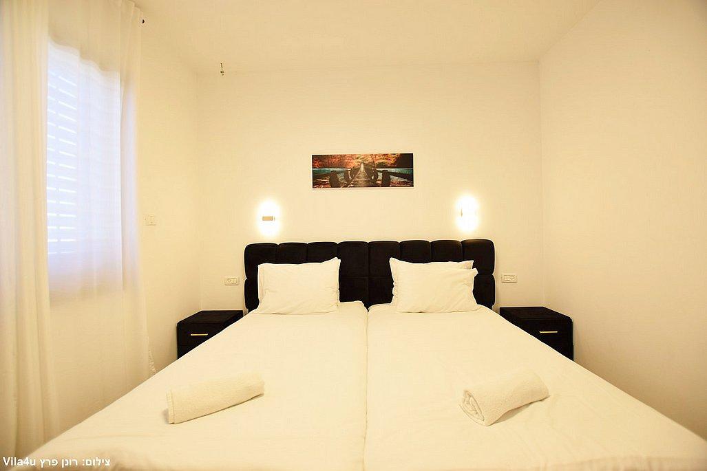 208447 גלרית פנים, וילה יפה נוף, וילה  ביבנאל וילות - Vila