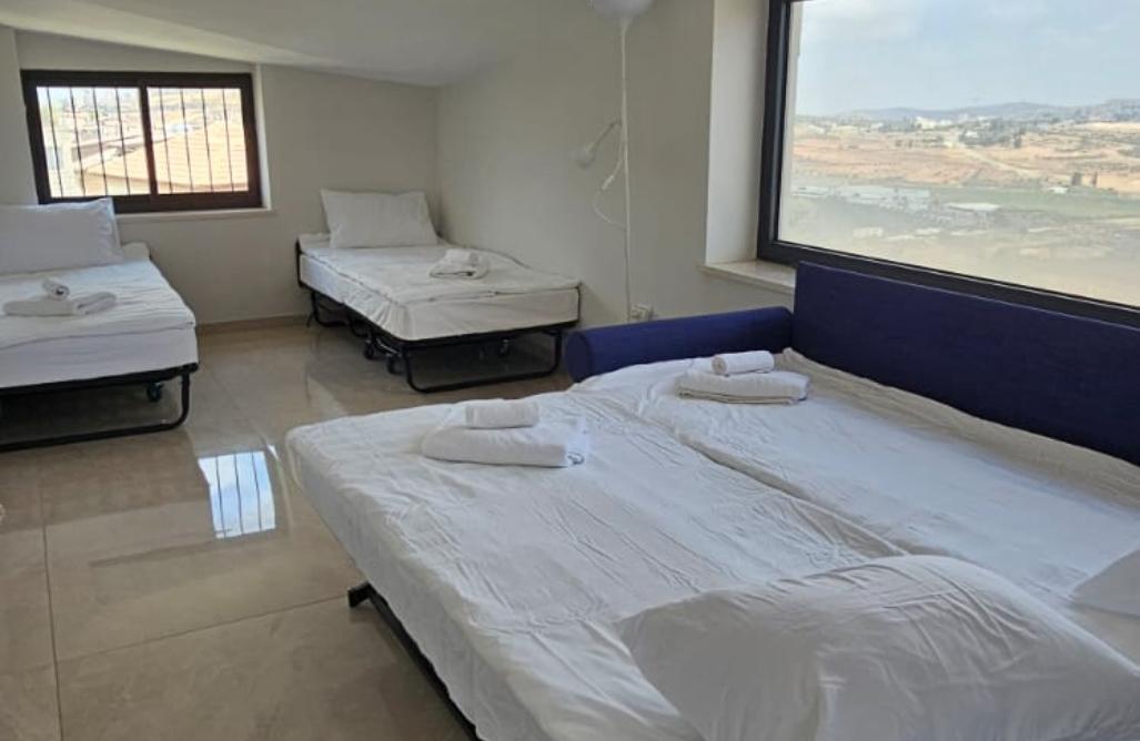 208514 גלריה כללית, וילה נווה שמואל אינדיגו, וילה  בגבעת זאב וילות - Vila