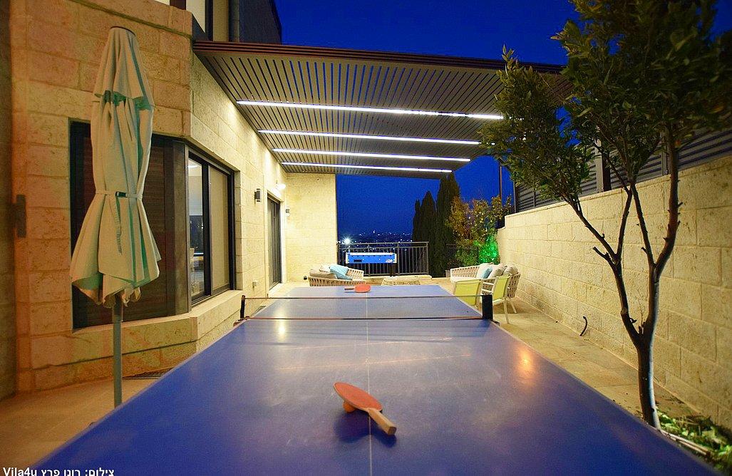 208727 חצר ונוף, וילה נווה שמואל אינדיגו, וילה  בגבעת זאב וילות - Vila