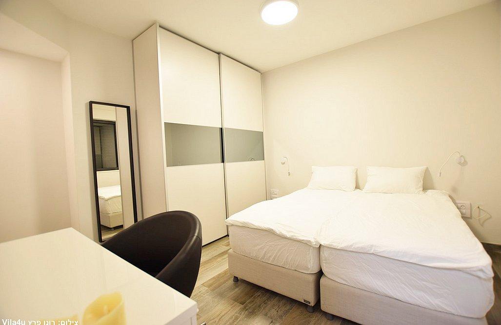 208741 גלרית פנים, וילה נווה שמואל אינדיגו, וילה  בגבעת זאב וילות - Vila