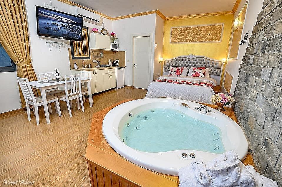 209583 סוויטת שיר, וילה סלו מול הכנרת, וילה  בנוף כנרת וילות - Vila