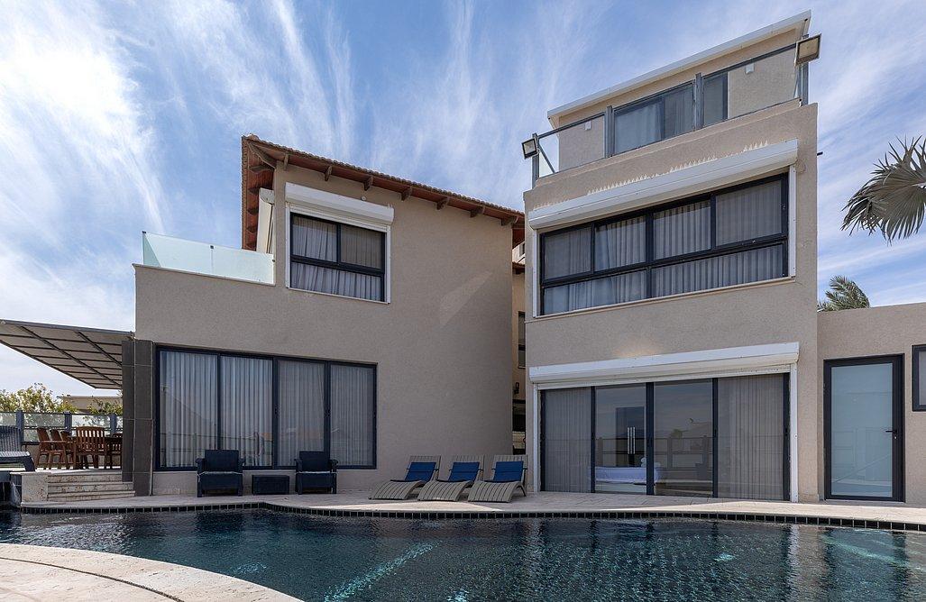 209740 גלרית חוץ, וילה דניאלה, וילה  באילת וילות - Vila