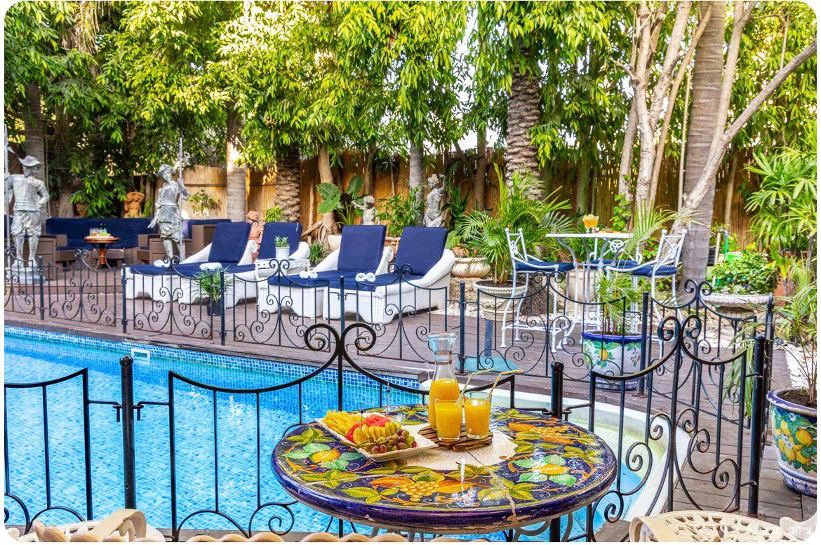 209789 החצר והבריכה, וילה דה קיסריה, וילה  בקיסריה וילות - Vila