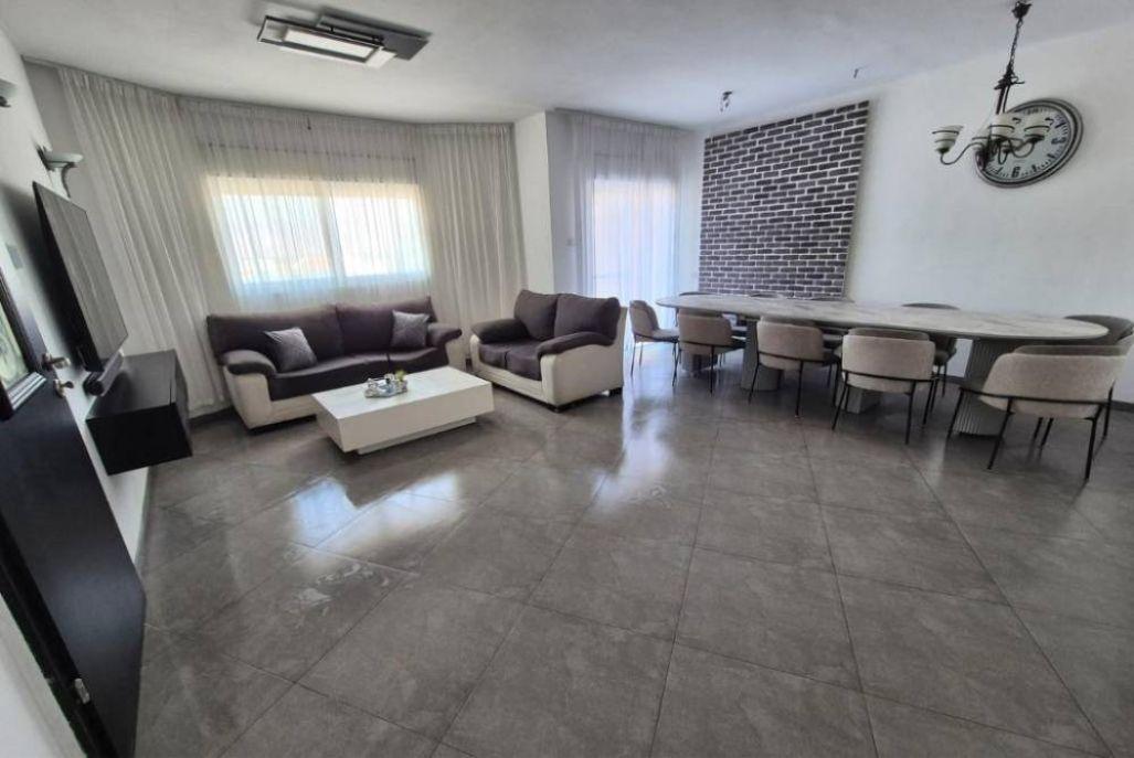 209830 אחוזת אלת הגליל, אחוזת אלת הגליל, וילה  בקרית שמונה וילות - Vila