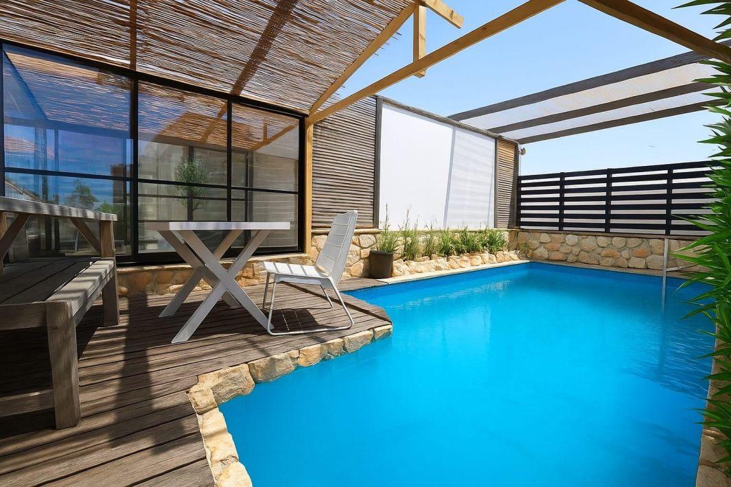 209976 גלריה חיצונית, סוויטת גן עדן בשרון, וילה  בכפר סבא וילות - Vila