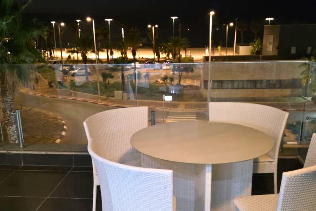 210187 גלריה כללית, וילה לב הים, וילה  באשדוד וילות - Vila