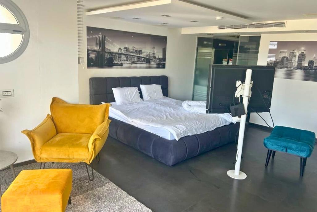 210212 מתחם פנימי, וילה לב הים, וילה  באשדוד וילות - Vila