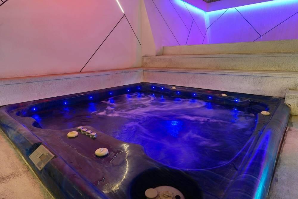 210232 מתחם חיצוני, מתחם האירוח וויט - White, וילה  בהוד השרון וילות - Vila