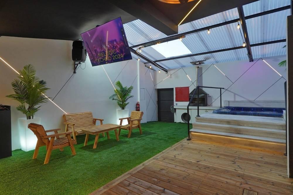 210240 מתחם חיצוני, מתחם האירוח וויט - White, וילה  בהוד השרון וילות - Vila