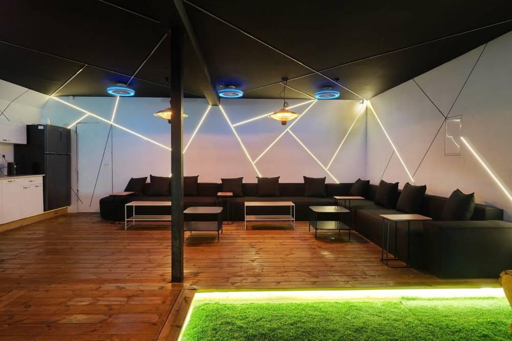 210258 פנים הלופט, מתחם האירוח וויט - White, וילה  בהוד השרון וילות - Vila