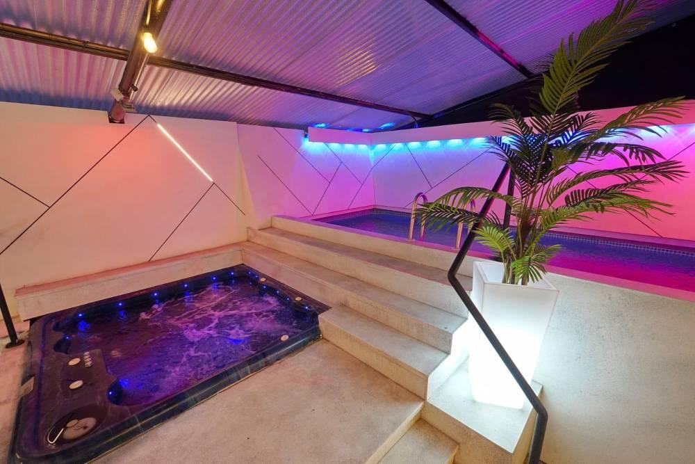 210281 גלריה כללית, מתחם האירוח וויט - White, וילה  בהוד השרון וילות - Vila