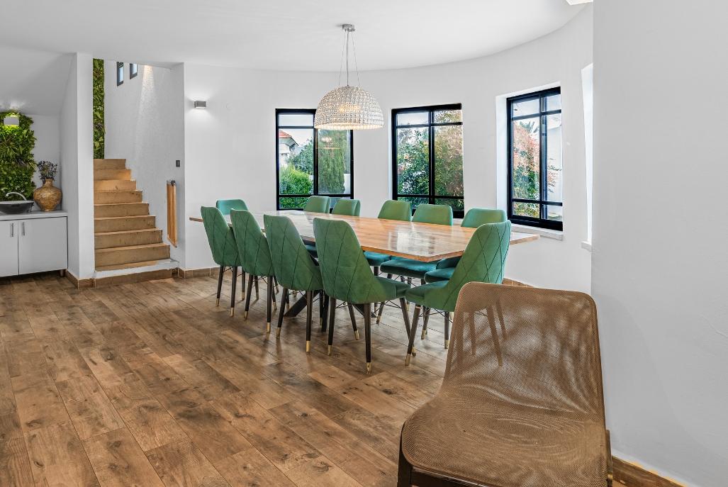 210547 מתחם פנימי, וילה קאסה רויאל, וילה  בשומרה וילות - Vila