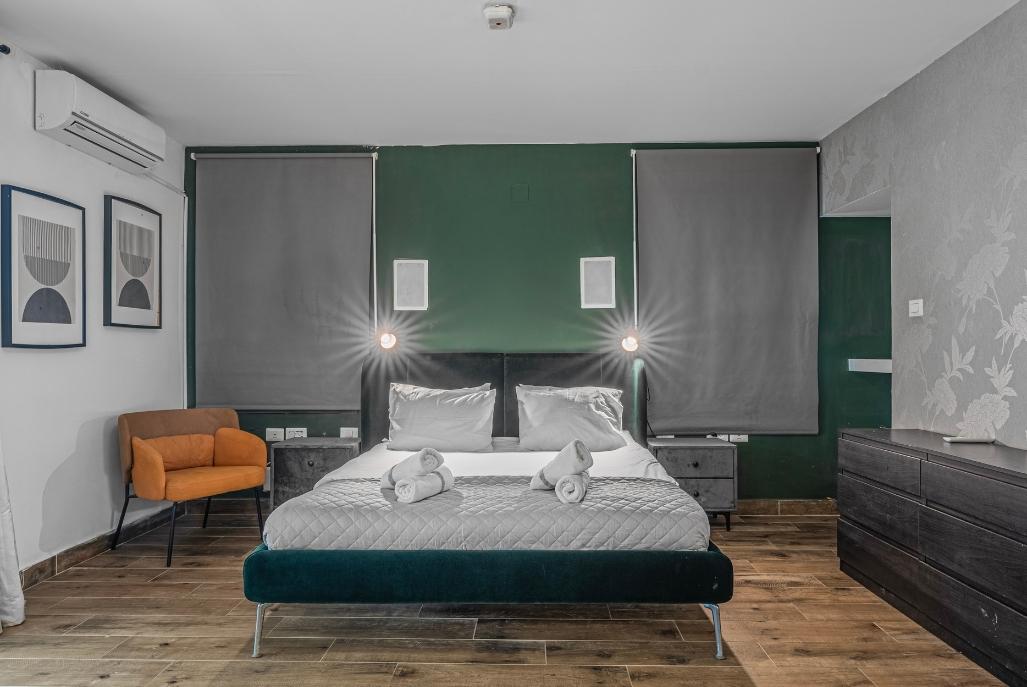 210555 מתחם פנימי, וילה קאסה רויאל, וילה  בשומרה וילות - Vila