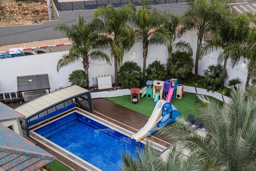 210571 סביבת המקום והנוף, וילה קאסה רויאל, וילה  בשומרה וילות - Vila