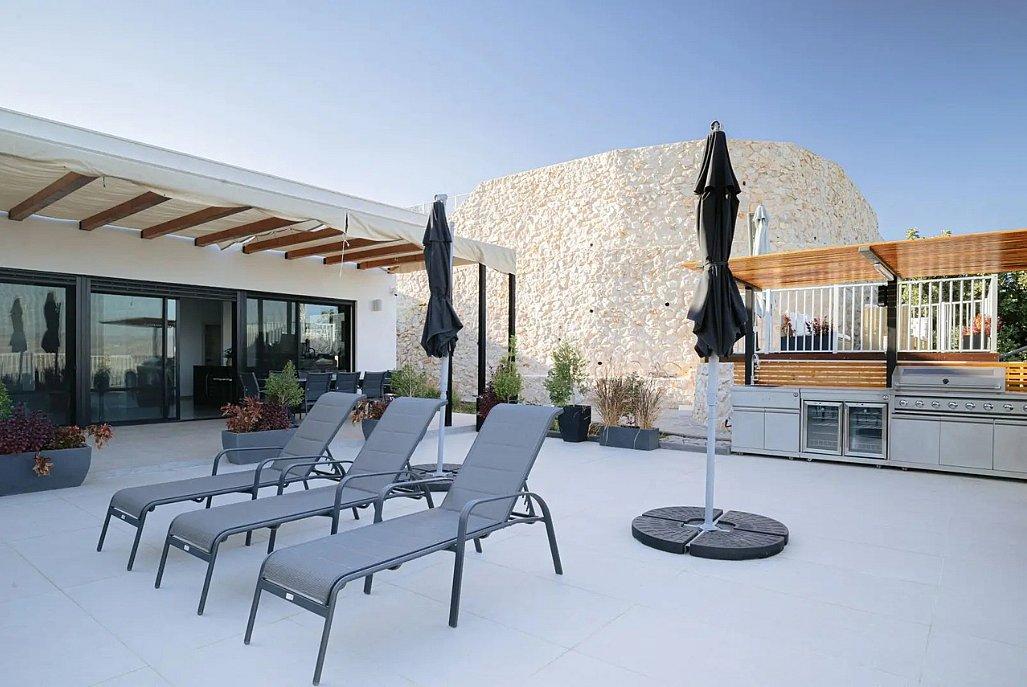 210745 גלרית חוץ, אחוזת גפנים, וילה  ברמות נפתלי וילות - Vila