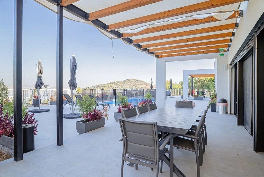 210747 גלרית חוץ, אחוזת גפנים, וילה  ברמות נפתלי וילות - Vila