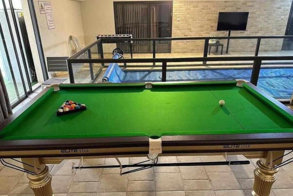 210862 מתחם הבריכה, וילה סאן טורינו, וילה  באלקוש וילות - Vila