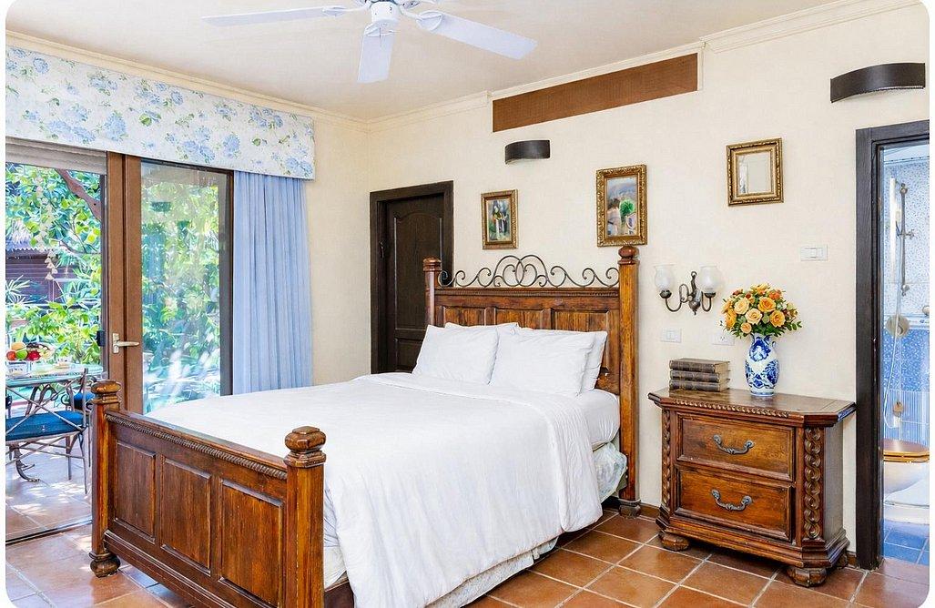 211025 גלרית פנים, וילה דה קיסריה, וילה  בקיסריה וילות - Vila