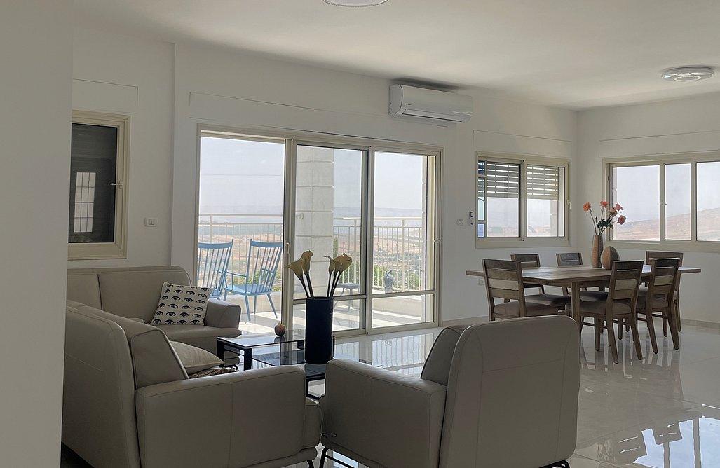 211136 וילה לבנה יבנאל, וילה לבנה יבנאל, וילה  ביבנאל וילות - Vila