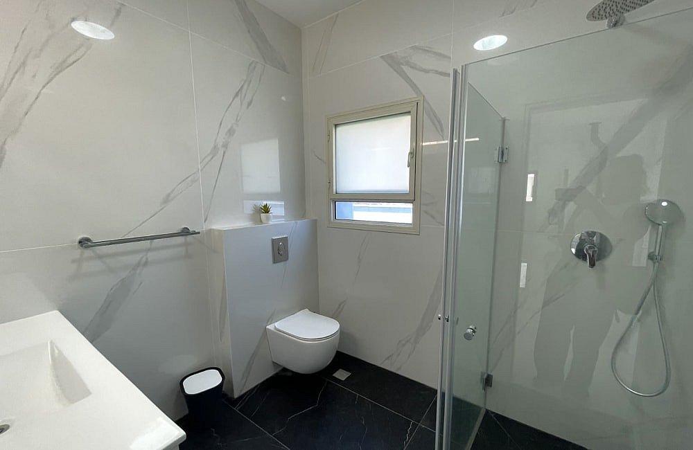 211166 גלרית פנים, וילה לבנה יבנאל, וילה  ביבנאל וילות - Vila