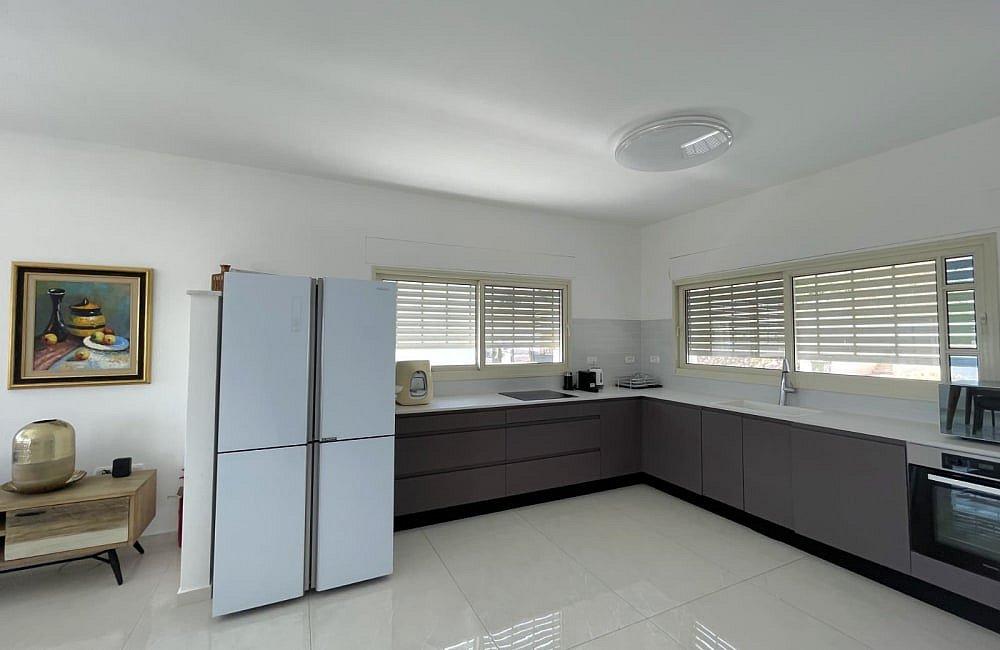 211167 גלרית פנים, וילה לבנה יבנאל, וילה  ביבנאל וילות - Vila