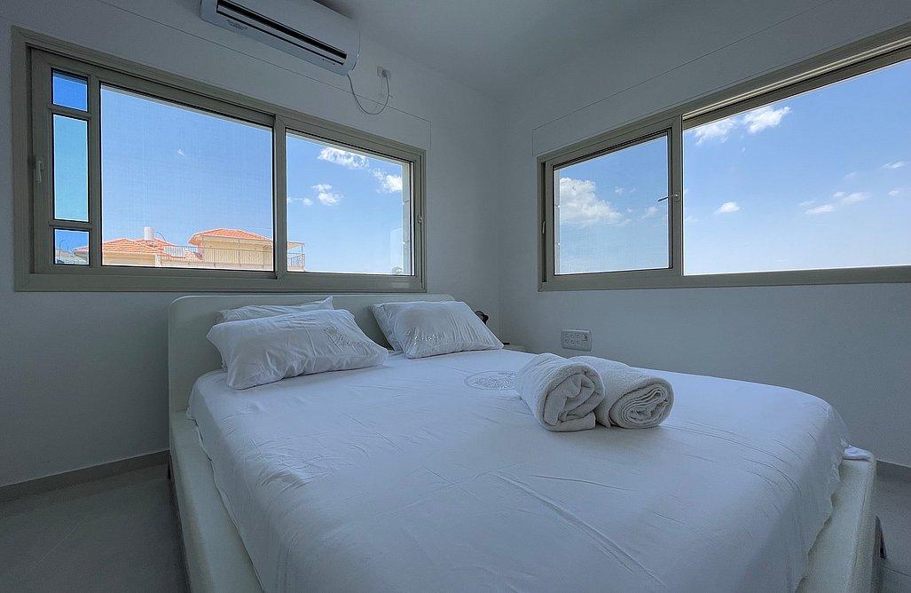 211176 גלרית פנים, וילה לבנה יבנאל, וילה  ביבנאל וילות - Vila