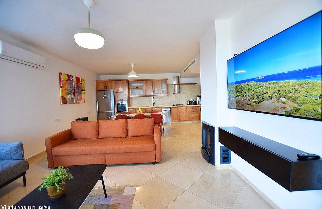 211302 גלרית פנים, מלרוז על הכנרת, וילה  במגדל וילות - Vila