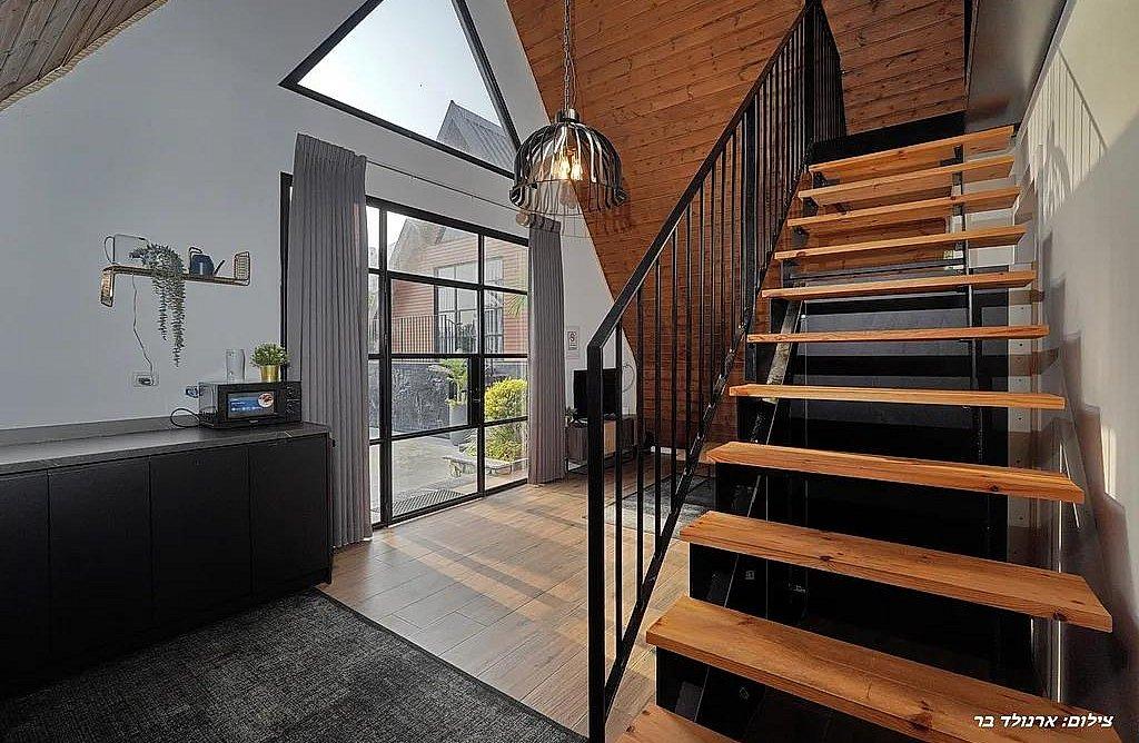 211434 גלריה כללית, אחוזת קמפניה נירה - Campagna Nera, וילה  בירכא וילות - Vila