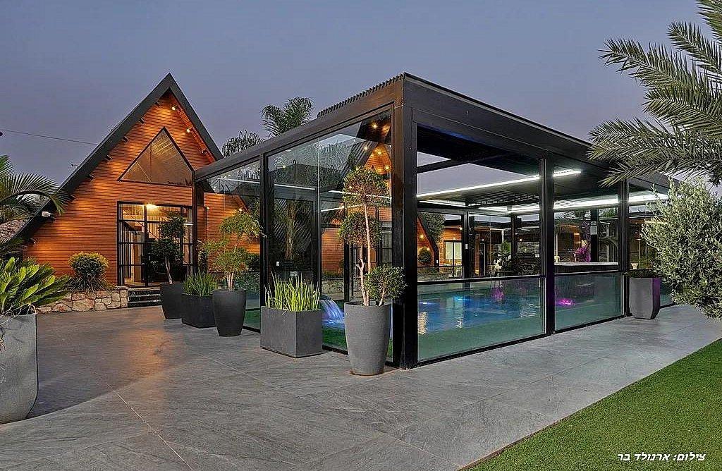 211443 גלריה כללית, אחוזת קמפניה נירה - Campagna Nera, וילה  בירכא וילות - Vila