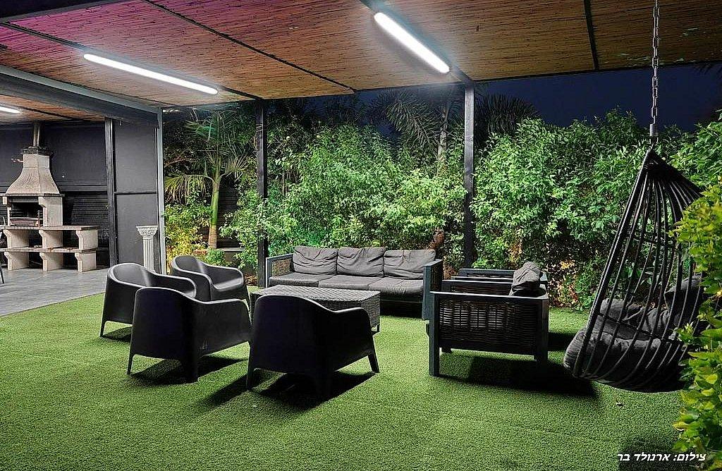 211541 גלרית חוץ, אחוזת קמפניה נירה - Campagna Nera, וילה  בירכא וילות - Vila