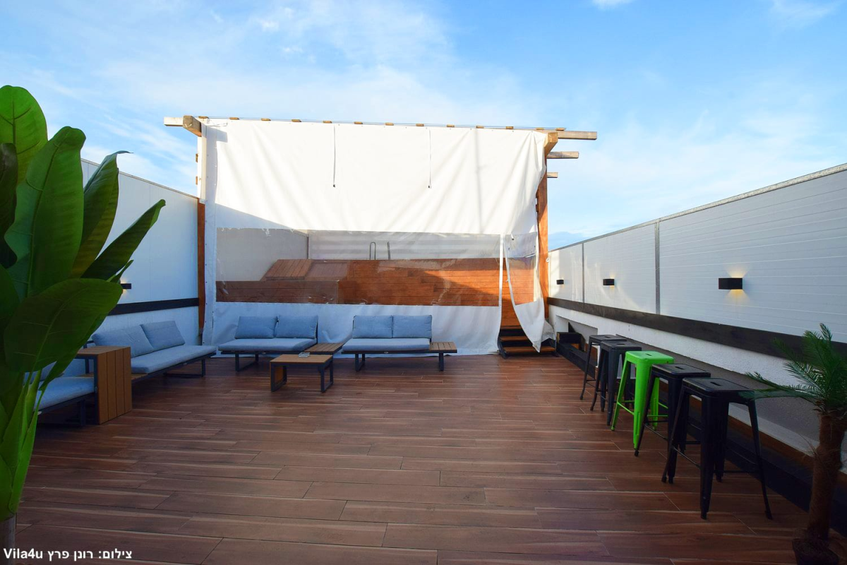 211646 במיוחד לחורף, מתחם סאנרייז על גג העולם, וילה  בכפר סבא וילות - Vila