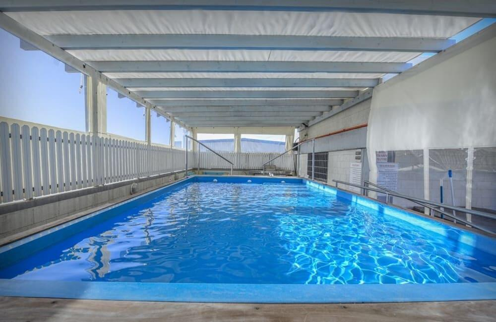 211667 כללי, קומת גג, וילה  בפתח תקווה וילות - Vila