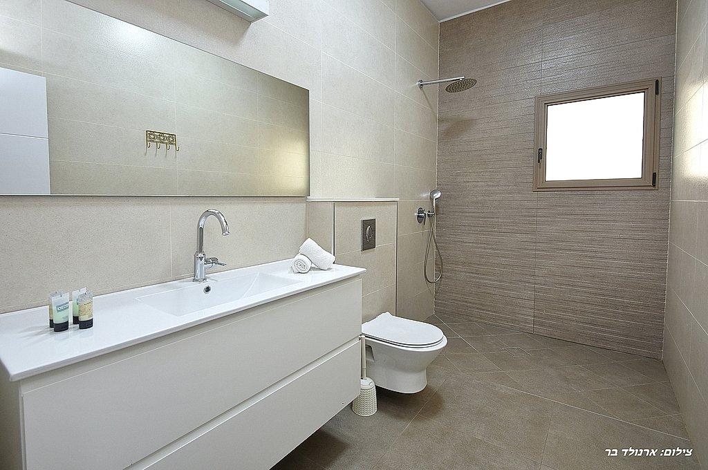 212251 פנים הוילה, אחוזת גליל, וילה  בספסופה וילות - Vila