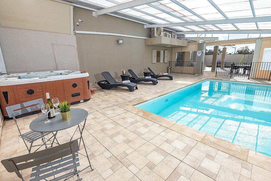 212296 גלריה כללית, אחוזת גליל, וילה  בספסופה וילות - Vila