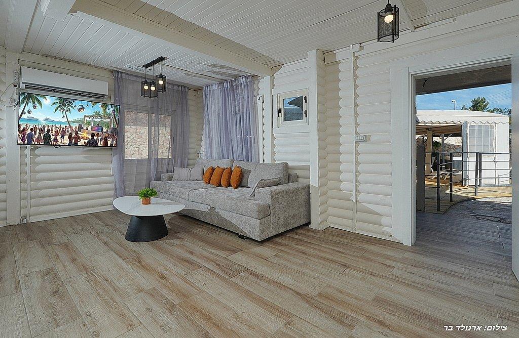 212406 גלרית פנים, וילה קאלי, וילה  בנוף כנרת וילות - Vila