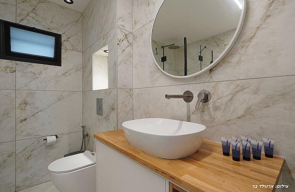 212476 המתחם הפנימי, וילה יהלי, וילה  בנוף כנרת וילות - Vila