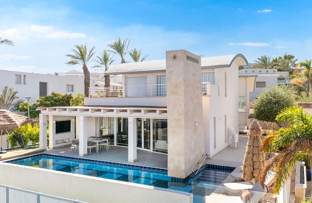 212877 גלרית חוץ, וילה קטלינה, וילה  באילת וילות - Vila