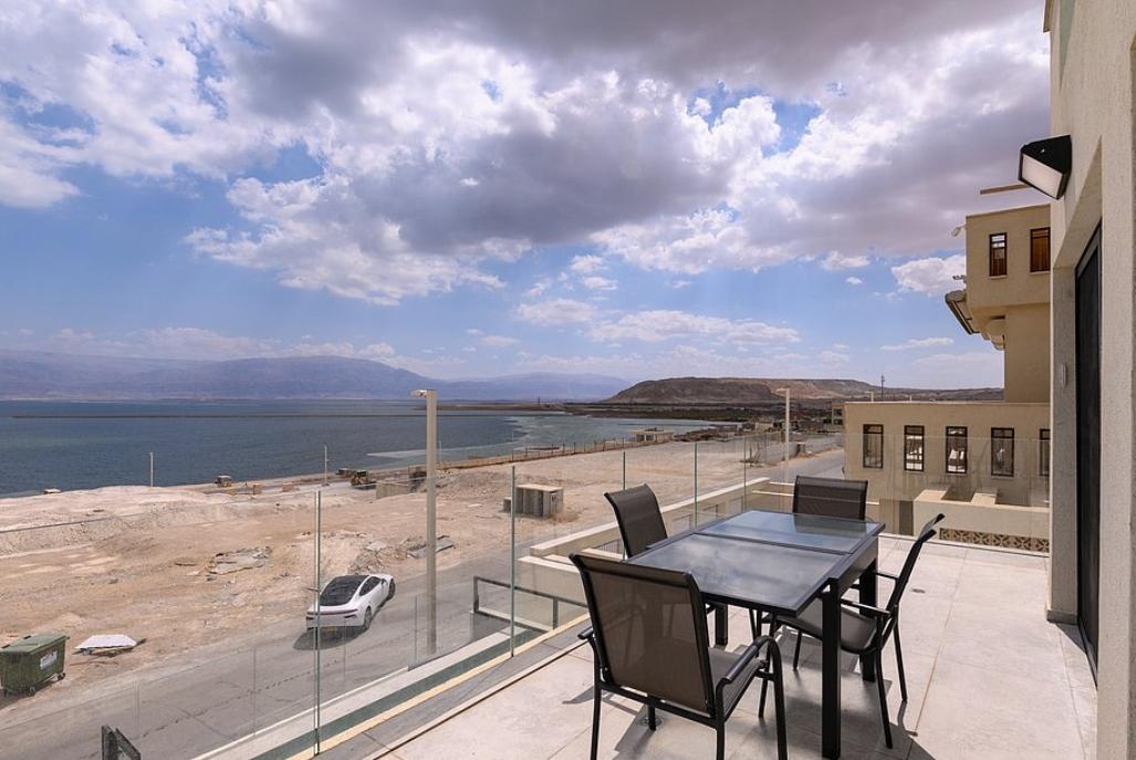 212931 גלריה חיצונית, וילה לה מר - La Mer, וילה  בים המלח וילות - Vila