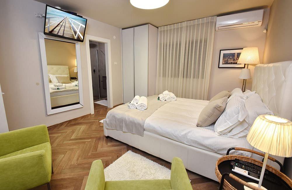 213333 גלריה כללית, וילה מצפה הוד, וילה  בפוריה כפר עבודה וילות - Vila