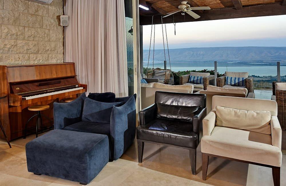 213370 גלרית פנים, וילה מצפה הוד, וילה  בפוריה כפר עבודה וילות - Vila