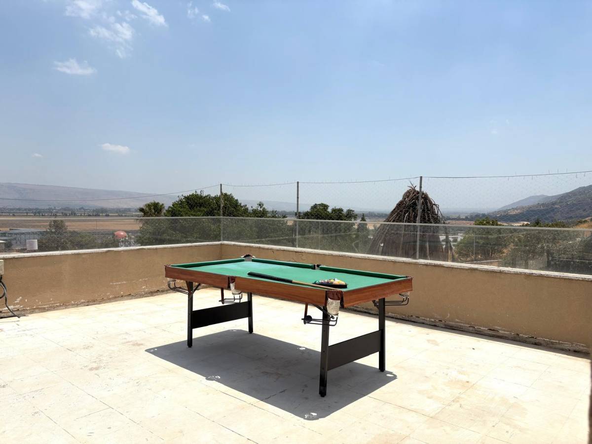 213630 מתחם חיצוני, וילה נוף להרים, וילה  בקרית שמונה וילות - Vila