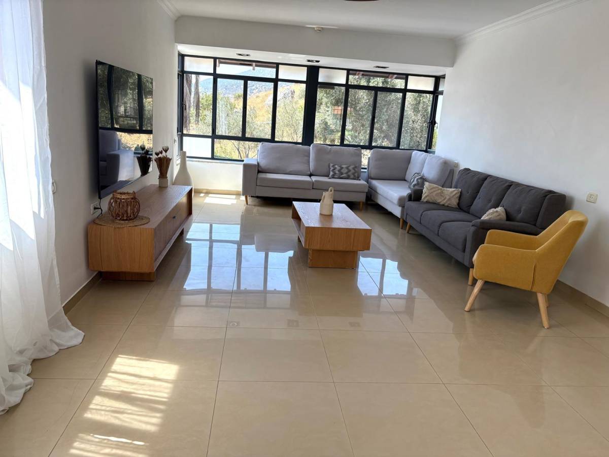 213633 גלרית פנים, וילה נוף להרים, וילה  בקרית שמונה וילות - Vila