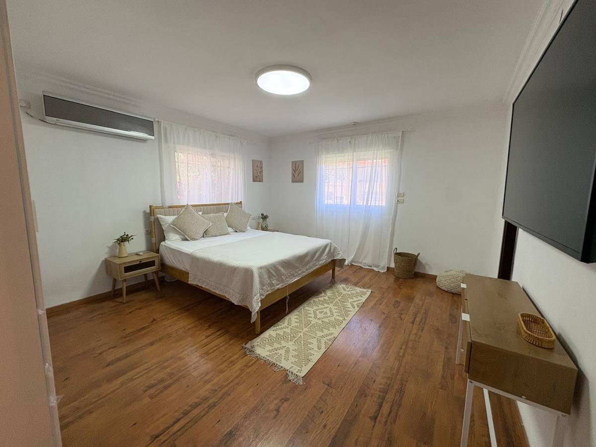 213645 גלרית פנים, וילה נוף להרים, וילה  בקרית שמונה וילות - Vila