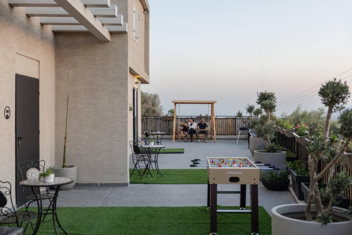 213789 מתחם חיצוני, וילה מעגל השמש, וילה  בפוריה עילית וילות - Vila