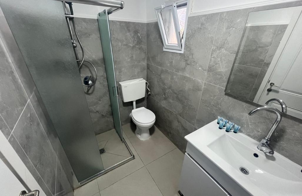 213856 החדרים, וילה גולדן R, וילה  בעבדון וילות - Vila