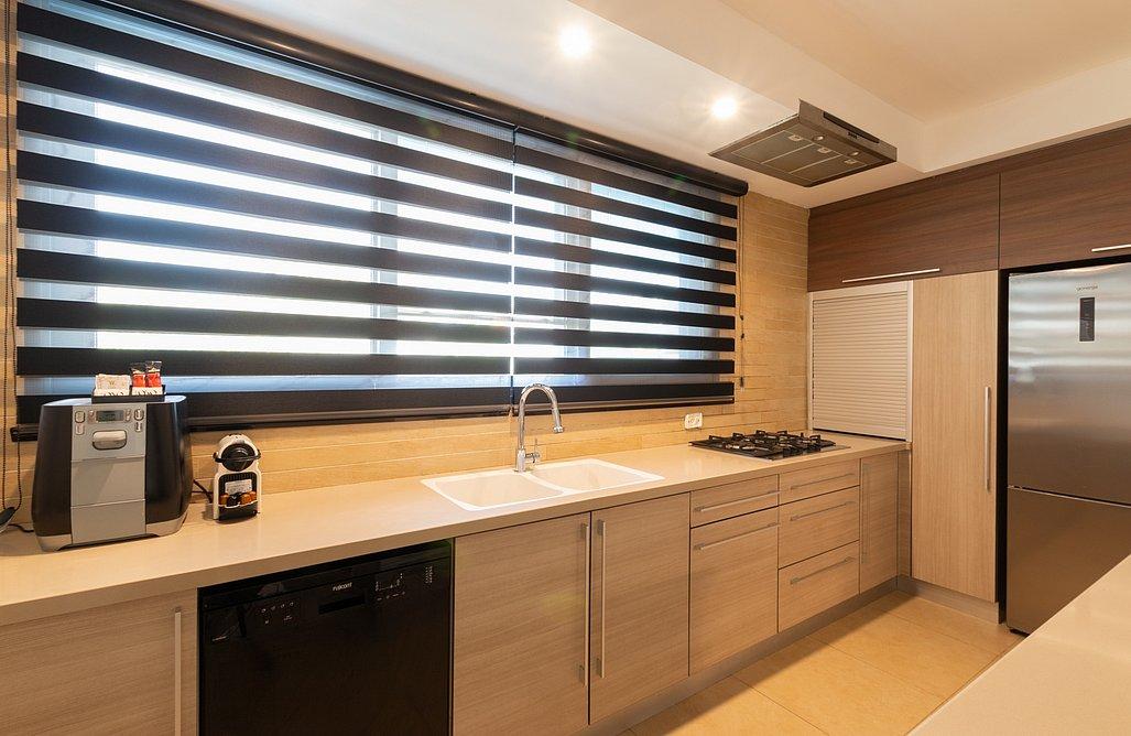 213942 גלרית פנים, וילה על הים בראשון, וילה  בראשון לציון וילות - Vila